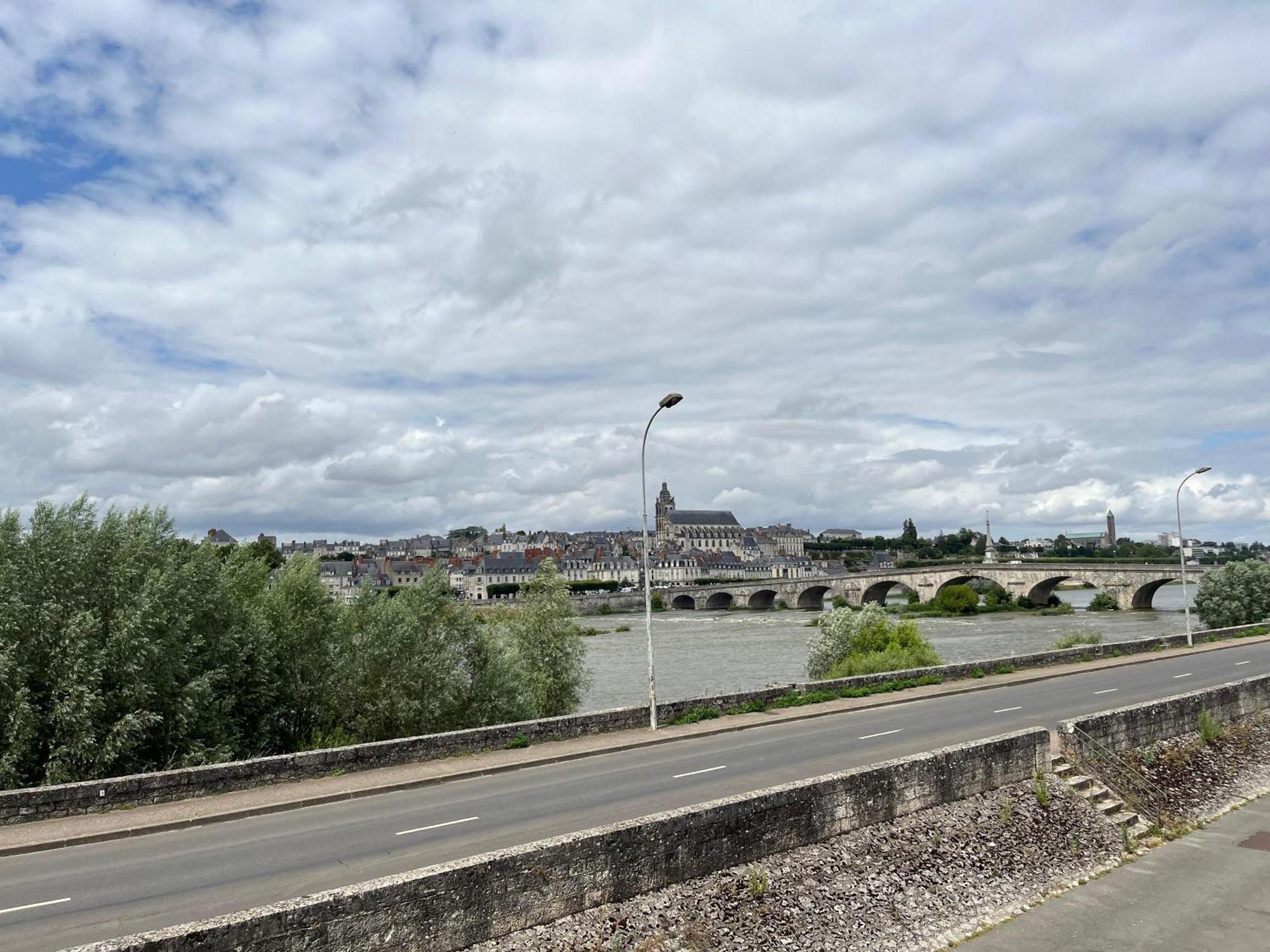 Apartmán Quai De La Loire Blois Exteriér fotografie