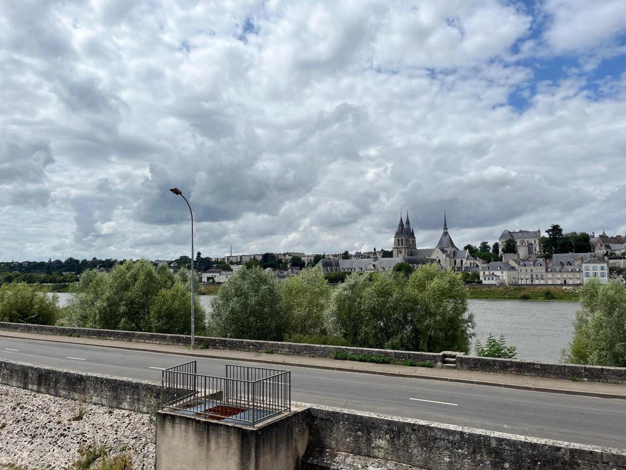 Apartmán Quai De La Loire Blois Exteriér fotografie
