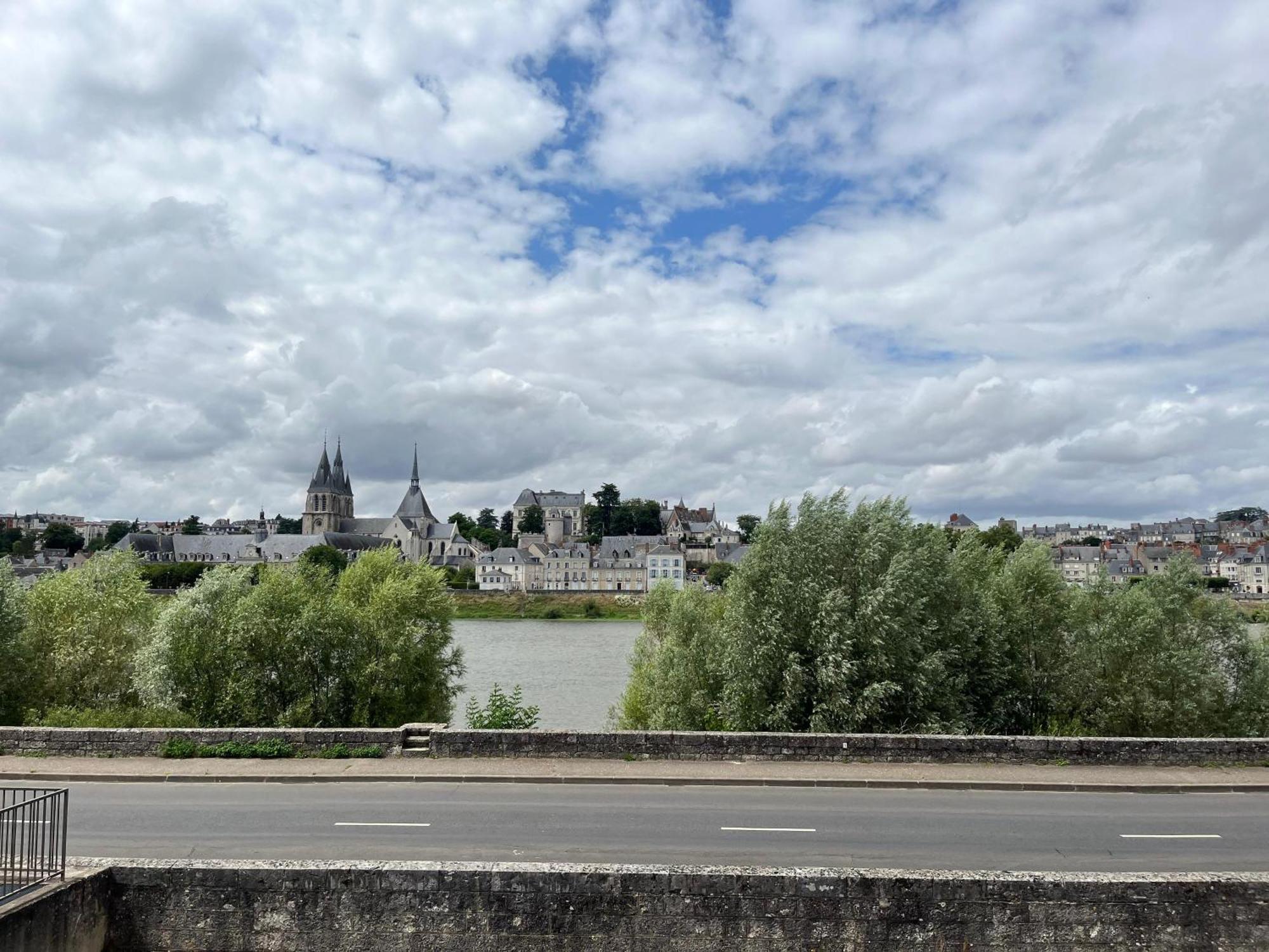 Apartmán Quai De La Loire Blois Exteriér fotografie